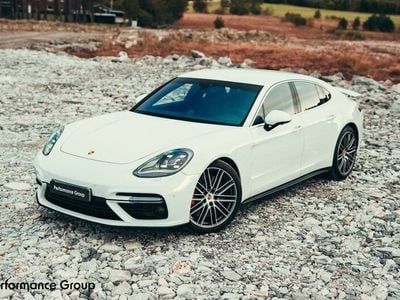 Porsche Panamera Turbo