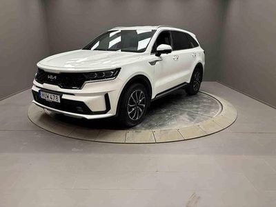Vit Begagnad 2023 Kia Sorento SUV | 459 000 kr (Marknadspris)