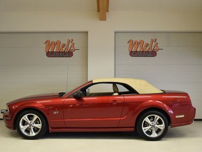 begagnad Ford Mustang GT Convertible V8 4,6L 300hk automat fin bil!!