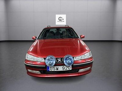 Begagnad Peugeot 406 136 HK (100 kW) 2004 Röd Kombi