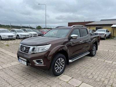 begagnad Nissan Navara DCI190 AUT TEKNA VÄRMARE FLAKLOCK FULLUTRUSTAD