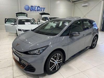 Begagnad Cupra Born 169 kW (231 HK) 2024 Ljusgrå Halvkombi