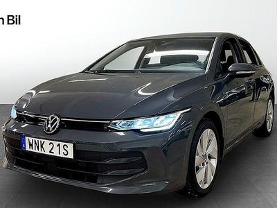 Mörkgrå Begagnad 2024 VW Golf VIII Edition Halvkombi | 319 800 kr (Marknadspris)