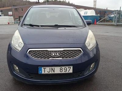 Blå Begagnad 2010 Kia Venga Comfort Halvkombi | 34 900 kr (Marknadspris)
