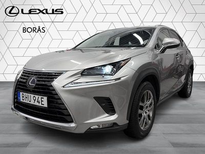 Ljusgrå Begagnad 2019 Lexus NX300h Executive Line SUV | 324 900 kr (Marknadspris)