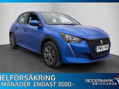 Begagnad Peugeot e-208 Allure 100 kW (136 HK) 2020 Blå Halvkombi