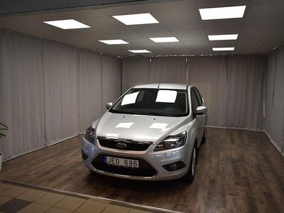 Begagnad Ford Focus Titanium 126 HK (92 kW) 2008 Grå Halvkombi