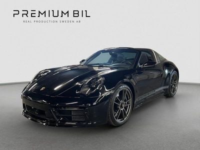 Begagnad Porsche 911 Targa 4 480 HK (353 kW) 2024 Svart Cab