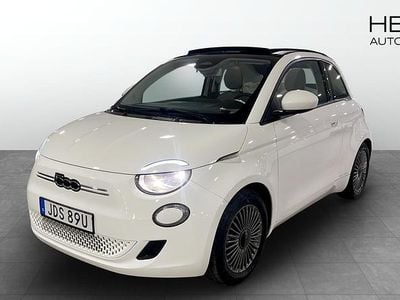 Vit Begagnad 2022 Fiat 500e Icon Halvkombi | 224 900 kr (Lite dyr)