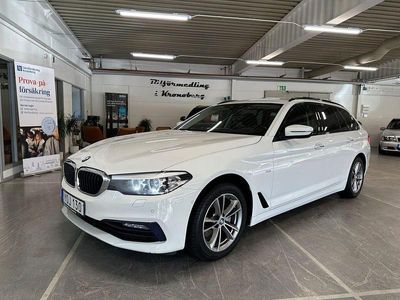 Vit Begagnad 2017 BMW 520 Sport Line Kombi | 234 900 kr (Lite dyr)