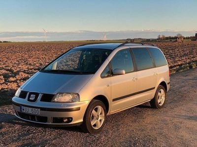 Silver Begagnad 2004 Seat Alhambra Minibuss | 29 900 kr