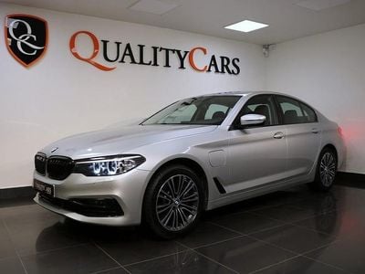 Silver Begagnad 2020 BMW 530 iPerformance Sedan | 269 000 kr