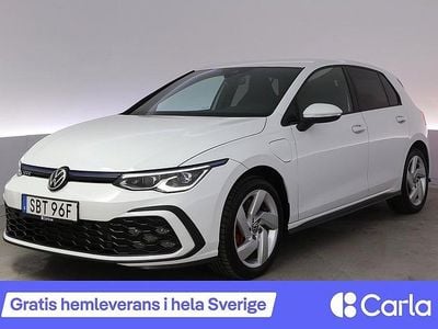 Vit Begagnad 2020 VW Golf VIII IQ Drive Halvkombi | 288 990 kr (Marknadspris)