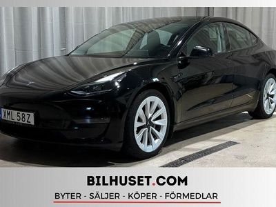 Svart Begagnad 2022 Tesla Model 3 Long Range AWD Sedan | 349 000 kr (Marknadspris)