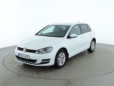Vit Begagnad 2016 VW Golf Comfortline Sedan | 120 000 kr (Bra pris)