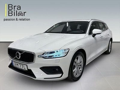 Vit Begagnad 2020 Volvo V60 Momentum Kombi | 314 900 kr (Superpris)