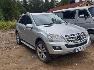Mercedes ML320
