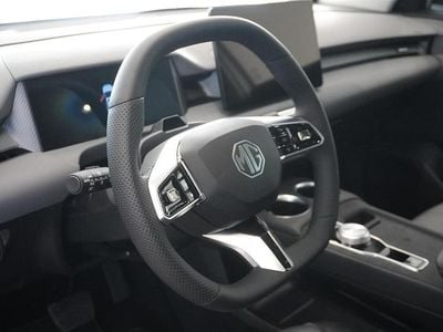 Ny MG S5 Luxury 169 kW (231 HK) 2025 Vit SUV