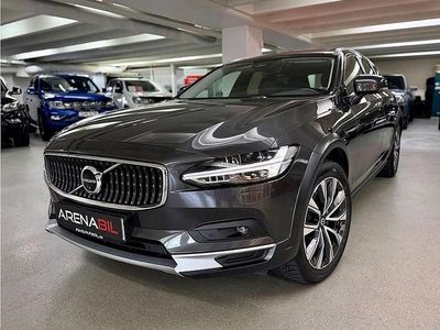 Grå Begagnad 2022 Volvo V90 CC Kombi | 489 900 kr (Dyr)