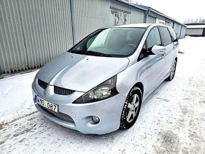 Silver Begagnad 2004 Mitsubishi Grandis Minibuss | 34 900 kr (Marknadspris)