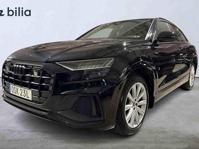 Begagnad Audi Q8 2023 Svart SUV