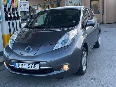 Begagnad Nissan Leaf 80 kW (109 HK) 2013 Halvkombi