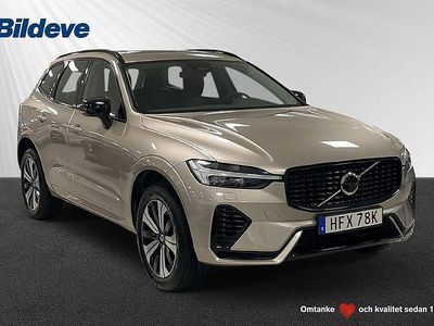 Ljusgrå Begagnad 2024 Volvo XC60 Plus SUV | 549 900 kr (Marknadspris)