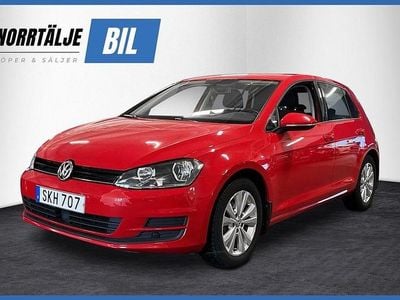 Röd Begagnad 2014 VW Golf VII Halvkombi | 124 900 kr (Marknadspris)