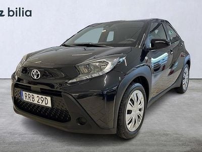 Ny Toyota Aygo X Play 72 HK (52 kW) 2025 Svart SUV