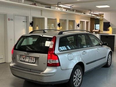 Ljusgrå Begagnad 2004 Volvo V50 Kombi | 12 900 kr (Bra pris)