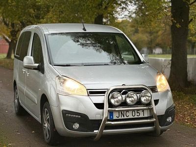 Silver Begagnad 2017 Citroën Berlingo Minibuss | 124 999 kr (Dyr)