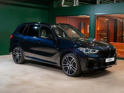 Svart Begagnad 2019 BMW X5 Comfort Edition SUV | 759 900 kr (Marknadspris)