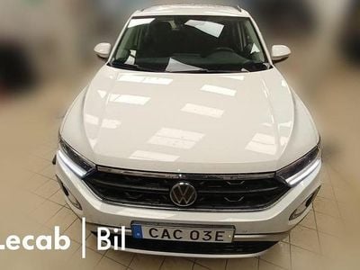 Pure white Begagnad 2023 VW T-Roc SUV | 219 500 kr (Marknadspris)