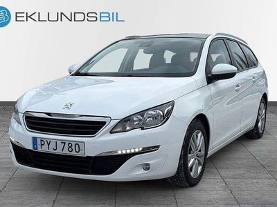 Begagnad Peugeot 308 SW Active 110 HK (80 kW) 2015 Vit Kombi