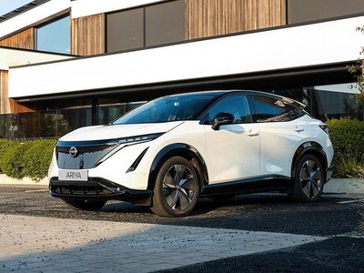 Brun Ny 2025 Nissan Ariya Advance SUV | 565 200 kr (Lite dyr)