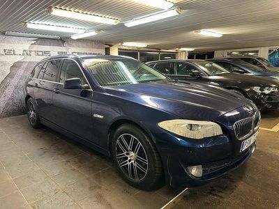Blå Begagnad 2013 BMW 520 Kombi | 109 900 kr (Marknadspris)