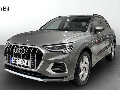 Chronosgrå metallic Begagnad 2022 Audi Q3 Advanced SUV | 309 000 kr (Marknadspris)
