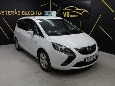 Begagnad Opel Zafira Tourer 131 HK (96 kW) 2012 Vit Minibuss