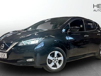Svart Begagnad 2022 Nissan Leaf N-Connecta Halvkombi | 219 900 kr (Marknadspris)