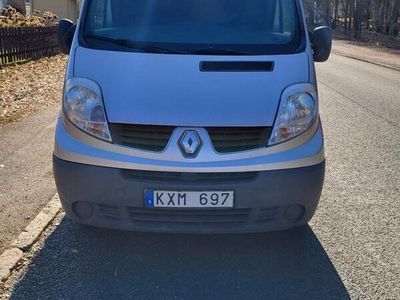 begagnad Renault Trafic Skåpbil 2.9t 2.0 dCi Euro 4