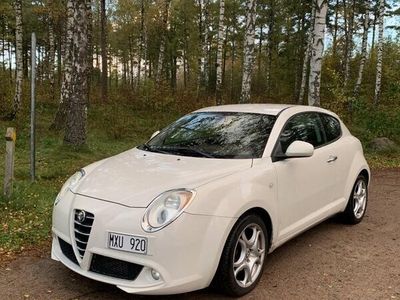 begagnad Alfa Romeo MiTo 1.4 TB 16V MultiAir Distinctive Euro 5