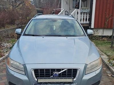 Begagnad Volvo V70 2008 Ljusblå Kombi
