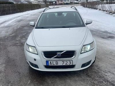 Begagnad Volvo V50 136 HK (100 kW) 2009 Kombi