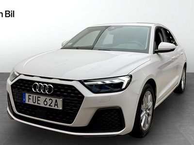 Vit Begagnad 2022 Audi A1 Sportback Proline Halvkombi | 244 000 kr (Lite dyr)