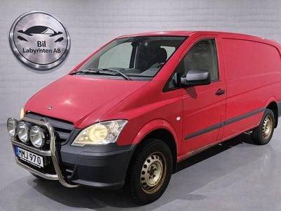 Begagnad Mercedes Vito 136 HK (100 kW) 2014 Röd Van
