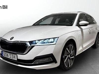 Begagnad Skoda Octavia Style 150 HK (110 kW) 2020 Vit Kombi