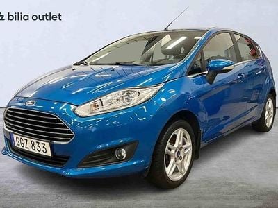Begagnad Ford Fiesta 2015 Blå Halvkombi
