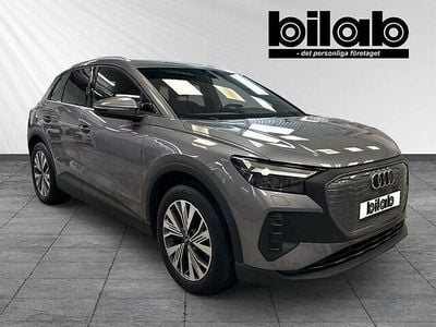 Begagnad Audi Q4 e-tron Proline 125 kW (170 HK) 2022 Grå SUV