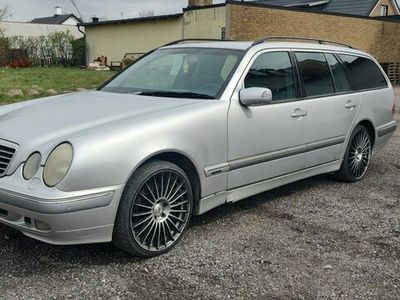 Mercedes E430