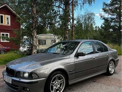 BMW 525